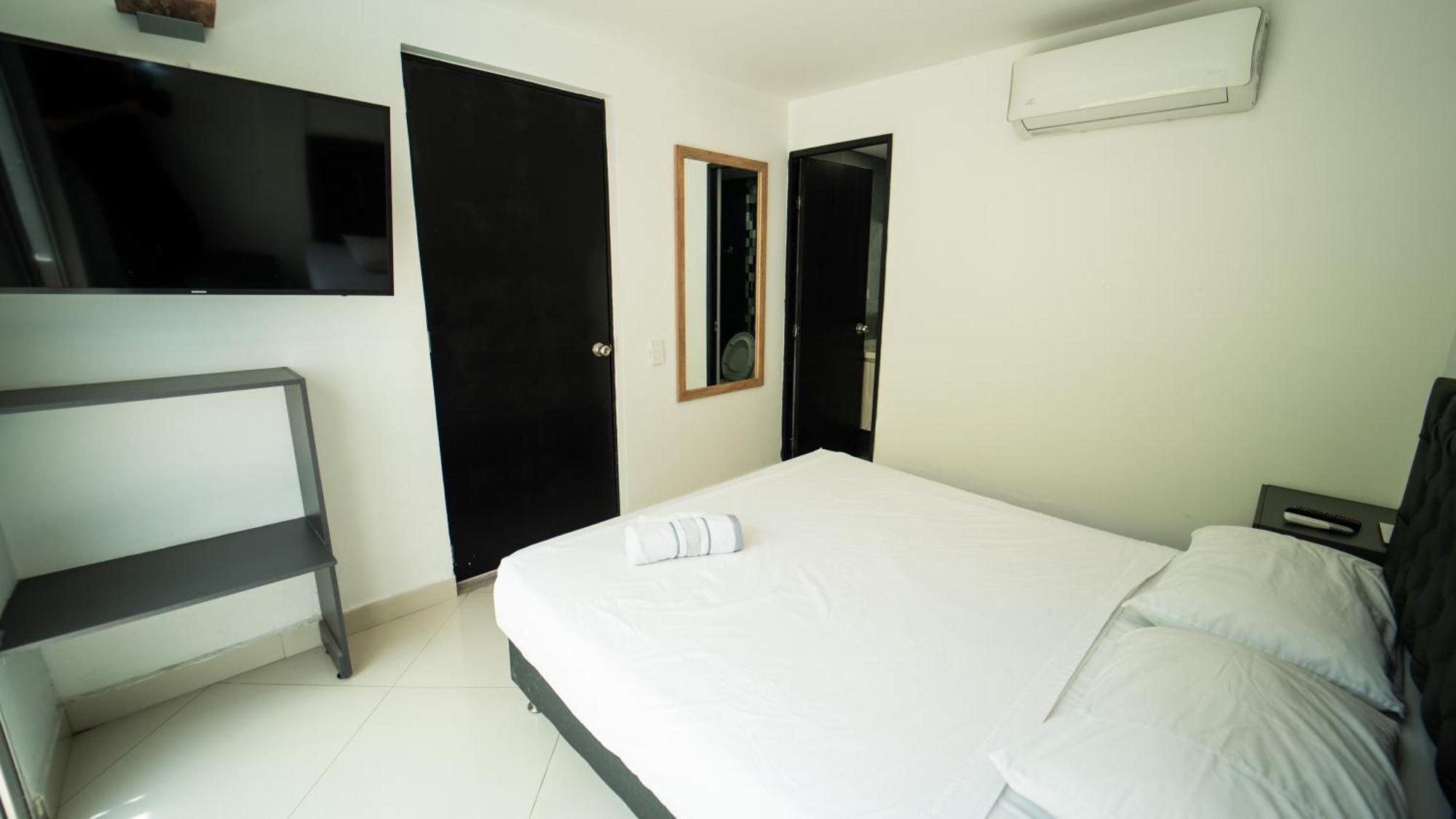 מדיין 79 Hotel מראה חיצוני תמונה