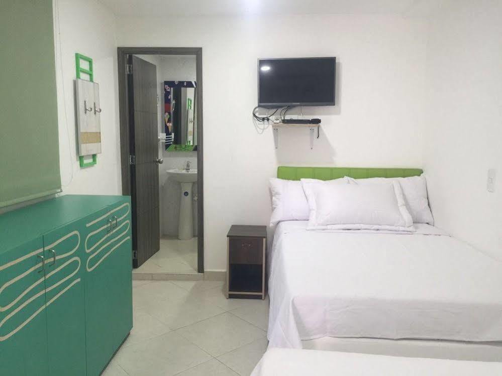 מדיין 79 Hotel מראה חיצוני תמונה